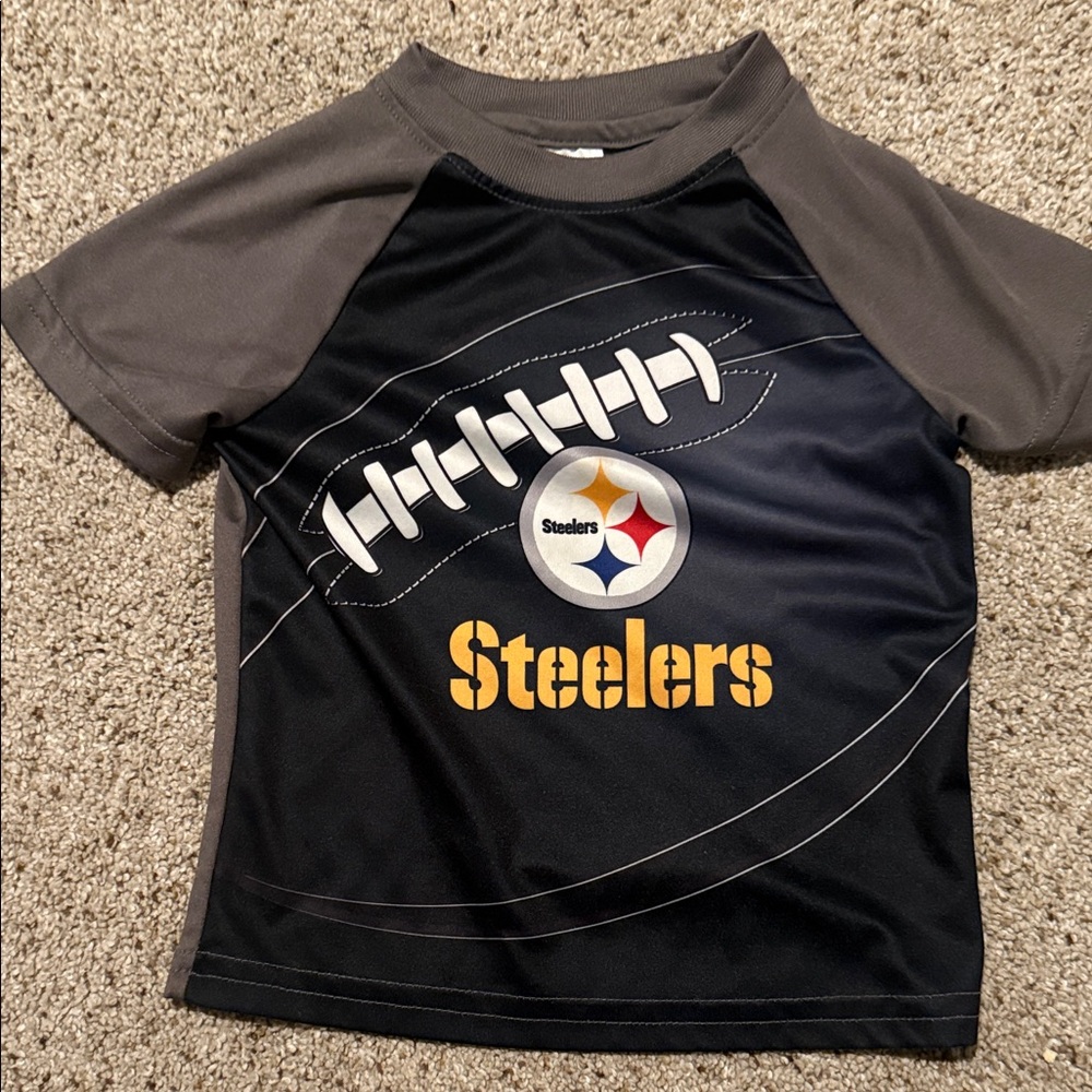 Steelers Kids Short Sleeve Football Tee - Black and Gray